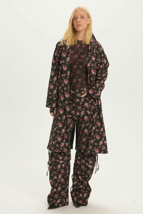 Imagem de Casaco Liz Flower Liberty Le Blog